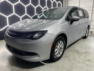 Certified 2023 Chrysler Voyager LX image 1