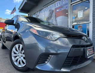 Used 2015 Toyota Corolla LE image 1
