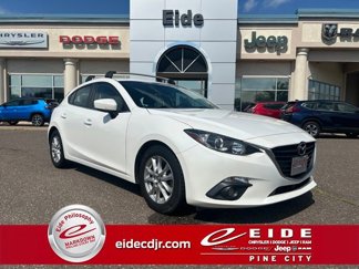 Used 2016 MAZDA MAZDA3 i Grand Touring image 1