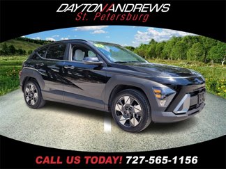 Used 2025 Hyundai Kona SEL image 1