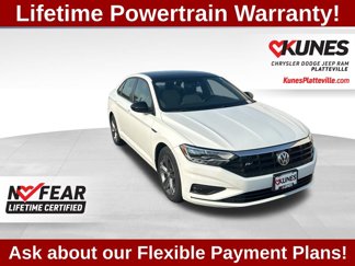Used 2021 Volkswagen Jetta R-Line image 1