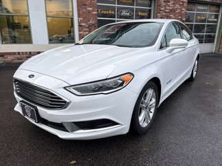 Used 2018 Ford Fusion SE w/ Equipment Group 602A image 1