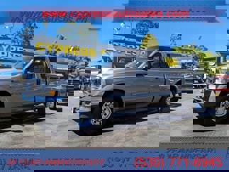 Used 2002 Ford F250 XLT image 1
