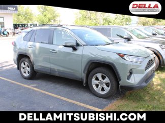 Used 2019 Toyota RAV4 XLE image 1