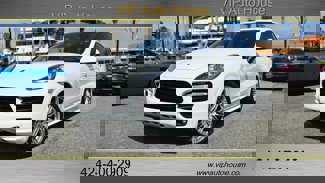 Used 2014 Porsche Cayenne GTS image 1