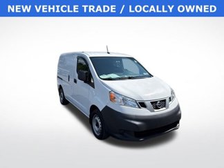 Used 2015 Nissan NV200 SV image 1