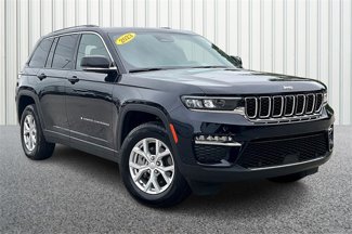 Used 2023 Jeep Grand Cherokee Limited w/ Luxury Tech Group II image 1