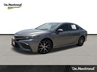 Used 2021 Toyota Camry SE image 1