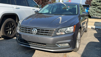 Used 2016 Volkswagen Passat 1.8T SE image 1