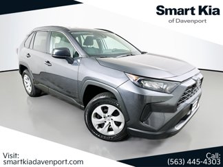 Used 2021 Toyota RAV4 LE image 1