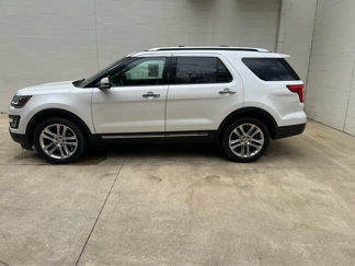 Used 2016 Ford Explorer Limited w/ Equipment Group 301A image 1
