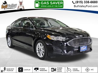 Used 2020 Ford Fusion SE image 1