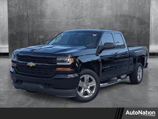 Used 2017 Chevrolet Silverado 1500 Custom w/ Custom Convenience Package image 1