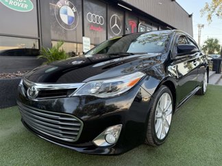 Used 2013 Toyota Avalon Limited image 1