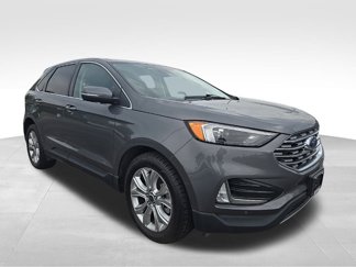 Used 2022 Ford Edge Titanium image 1