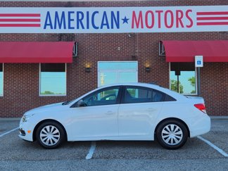 Used 2016 Chevrolet Cruze LS image 1