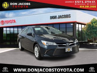 Used 2017 Toyota Camry LE image 1