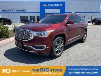 Used 2017 GMC Acadia Denali w/ Technology Package image 1