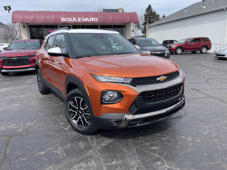 Used 2023 Chevrolet TrailBlazer ACTIV w/ Sun and Liftgate Package image 1