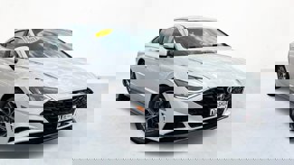 Used 2021 Hyundai Sonata SEL image 1