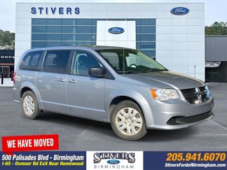 Used 2018 Dodge Grand Caravan SE image 1