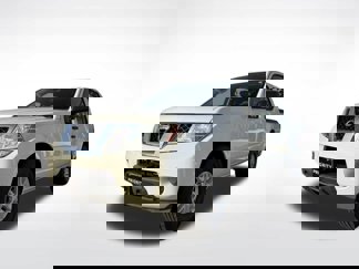 Used 2018 Nissan Frontier S image 1