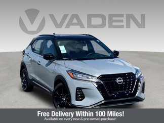 Used 2023 Nissan Kicks SR w/ SR Premium Package image 1