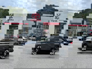 Used 2019 Toyota RAV4 LE video 1