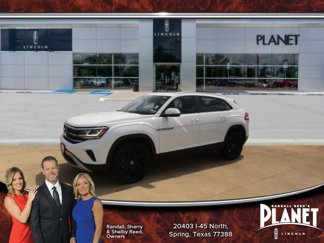 Used 2023 Volkswagen Atlas Cross Sport SE w/ Panoramic Sunroof Package image 1