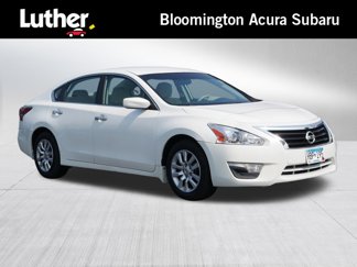 Used 2015 Nissan Altima 2.5 S image 1