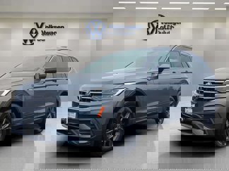 Certified 2022 Volkswagen Tiguan SE image 1