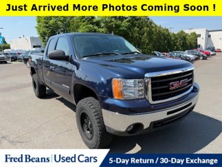 Used 2011 GMC Sierra 1500 SLE w/ Power Tech Package image 1