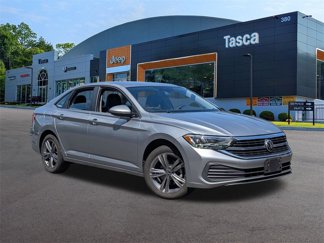 Used 2022 Volkswagen Jetta SE image 1