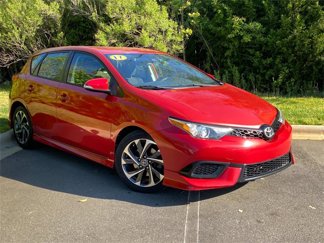 Used 2017 Toyota Corolla iM image 1
