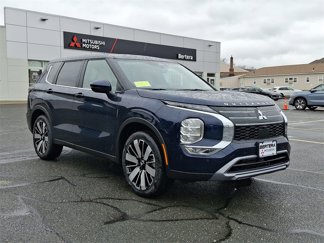 New 2025 Mitsubishi Outlander SE image 1