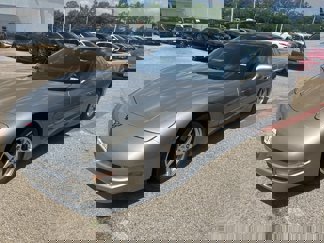 Used 2000 Chevrolet Corvette Coupe w/ Memory Pkg image 1