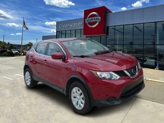 Certified 2019 Nissan Rogue Sport S image 1