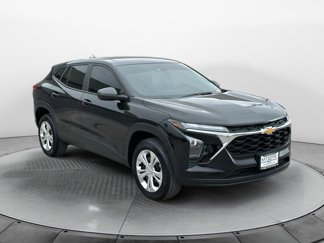 Used 2024 Chevrolet Trax LS image 1
