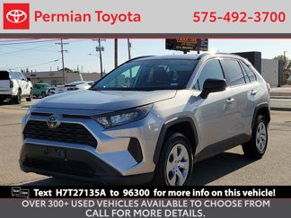 Used 2019 Toyota RAV4 LE image 1
