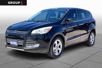 Used 2015 Ford Escape SE image 1