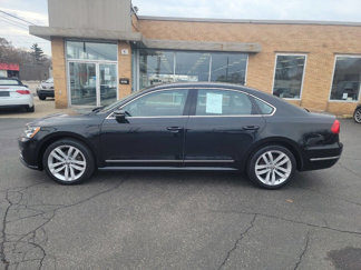 Used 2016 Volkswagen Passat 1.8T image 1