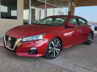 Used 2020 Nissan Altima 2.0 Platinum image 1