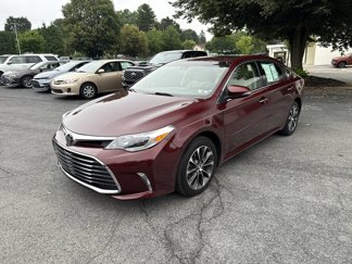 Used 2017 Toyota Avalon XLE Premium image 1