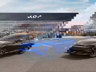New 2025 Kia K4 LXS image 1