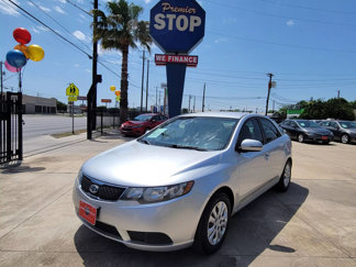 Used 2013 Kia Forte EX image 1