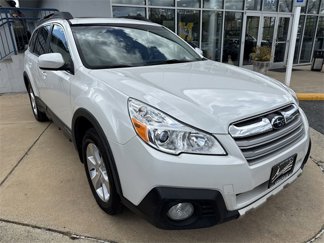 Used 2014 Subaru Outback 2.5i Limited image 1