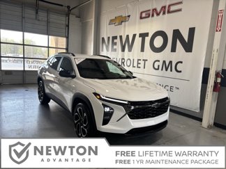 New 2025 Chevrolet Trax RS w/ Driver Confidence Package image 1