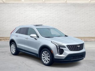 Used 2019 Cadillac XT4 Luxury w/ Cold Weather Package image 1