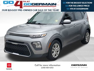 Used 2022 Kia Soul LX image 1