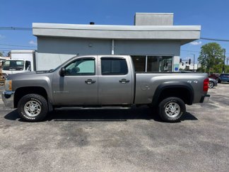 Used 2009 Chevrolet Silverado 2500 LT w/ Exterior Plus Package image 1